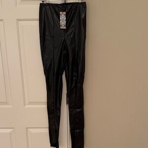 NWT Boohoo Black Faux Leather Leggings 8
